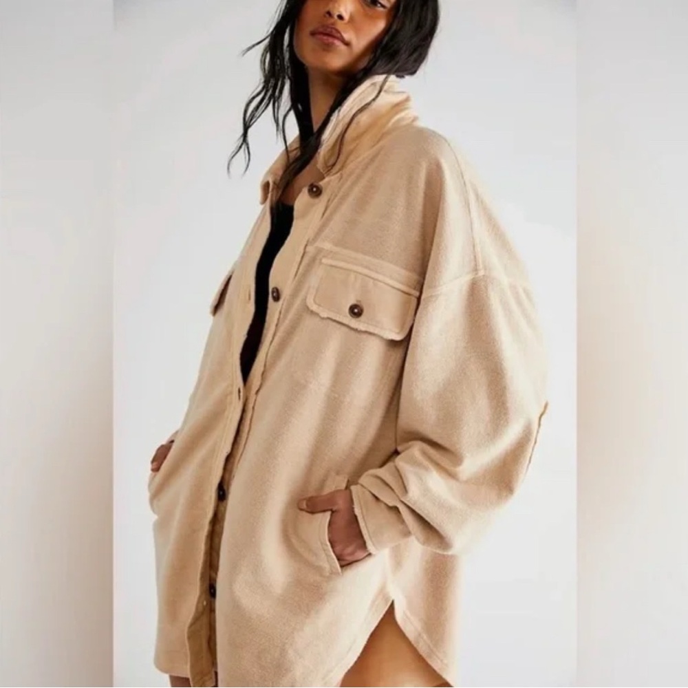 Free People Tan Peach Ruby Utility Shacket Size Medium Oversided Patch Elbows - Picture 2 of 6